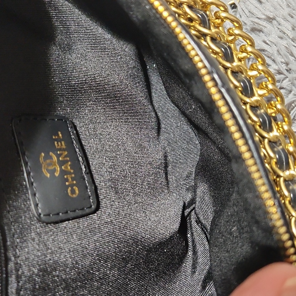 Black Quilted Crossbody with Gold Chains - Picture 5 of 7